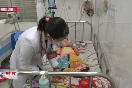 Bệnh sốt xuất huyết và tay chân miệng tăng cao, nguy cơ dịch chồng dịch