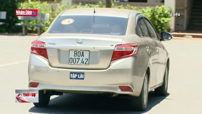 Tăng phí thi sát hạch lái xe