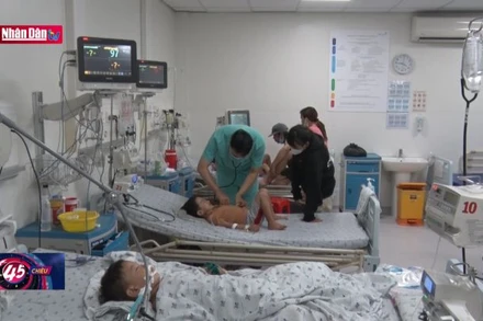 Chấn chỉnh tình trạng loạn giá khám chữa bệnh theo yêu cầu