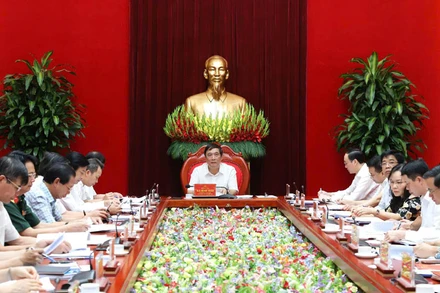 Ban Thường vụ Tỉnh ủy Phú Thọ thông qua Đề án hợp nhất Báo Phú Thọ và Đài Phát thanh-Truyền hình tỉnh Phú Thọ.