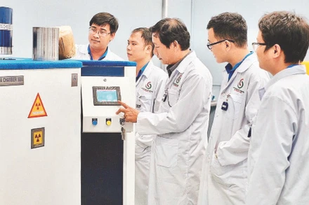 Các chuyên gia làm việc tại Trung tâm Công nghệ Sinh học Thành phố Hồ Chí Minh. (Ảnh Trung tâm Công nghệ Sinh học Thành phố Hồ Chí Minh)