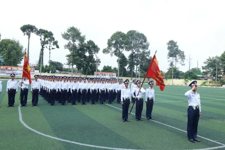 Khối đứng Cảnh sát Biển Việt Nam