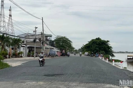 Khu vực sạt lở đã thông xe, lưu thông trở lại bình thường như trước đây.