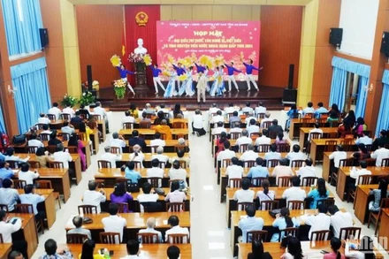 Quang cảnh buổi họp mặt.