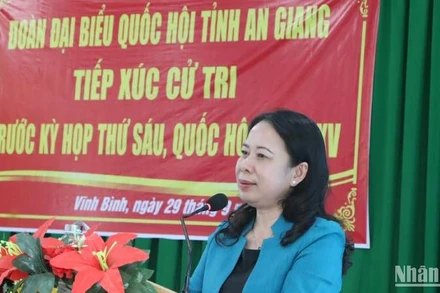 Phó Chủ tịch nước Võ Thị Ánh Xuân phát biểu tại buổi tiếp xúc cử tri huyện Châu Thành, tỉnh An Giang.