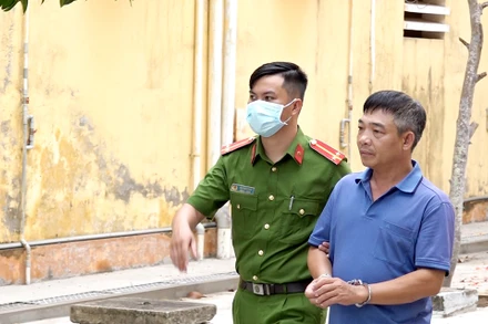 Bị can Lê Văn Trường.