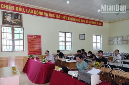 Cuộc đấu giá sáng 25/8/2022 không thấy có đại diện của chủ tài sản.