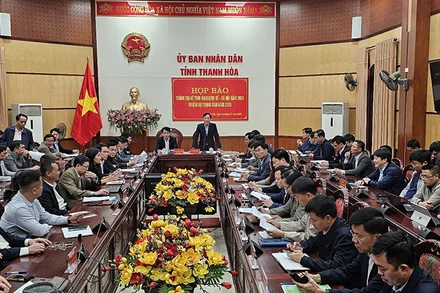 Quang cảnh buổi họp báo.