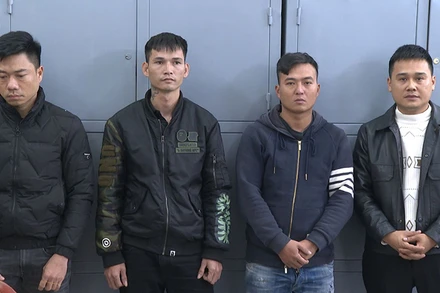 Các đối tượng bị tạm giữ hình sự.