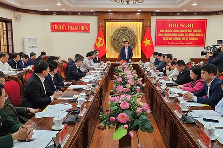 Quang cảnh buổi làm việc.