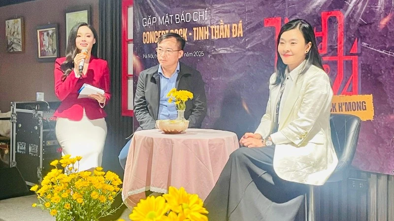 Gặp mặt báo chí giới thiệu về concert "Rock-Tinh thần đá".