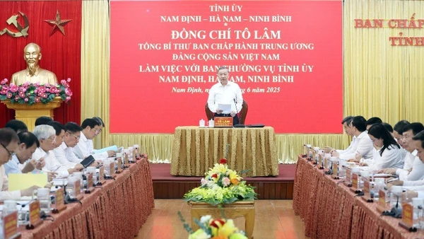 Tổng Bí thư Tô Lâm phát biểu tại buổi làm việc. (Ảnh: TTXVN)