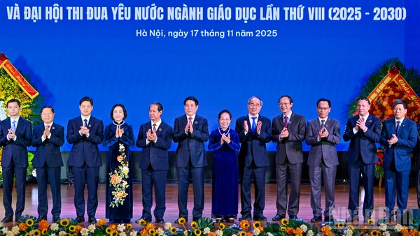 [Ảnh] Chủ tịch nước Lương Cường dự Đại hội Thi đua yêu nước ngành giáo dục lần thứ VIII