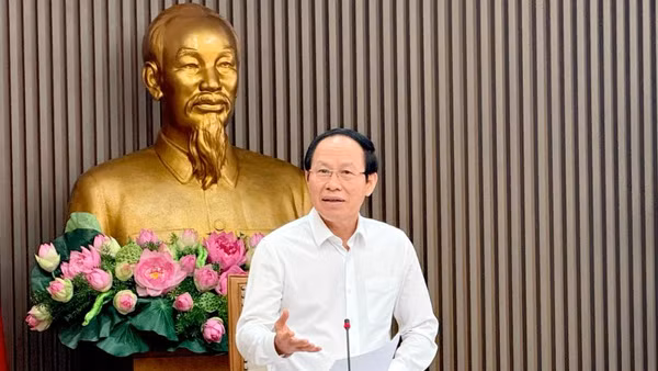 Phó Thủ tướng Lê Tiến Châu chủ trì họp về Đề án phát triển một số trường đại học lớn ở vùng Đông Nam Bộ theo hướng đạt trình độ tiên tiến của nhóm các trường hàng đầu trong khu vực châu Á. (Ảnh: VGP)