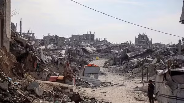 Khung cảnh đổ nát do xung đột ở phía bắc Dải Gaza. (Ảnh: TÂN HOA XÃ)