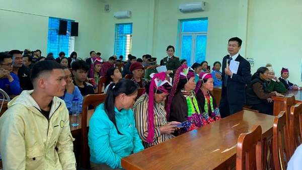 Bảo đảm tốt hơn quyền tiếp cận thông tin của công dân trong tình hình mới. (Ảnh minh họa. Nguồn: TL)