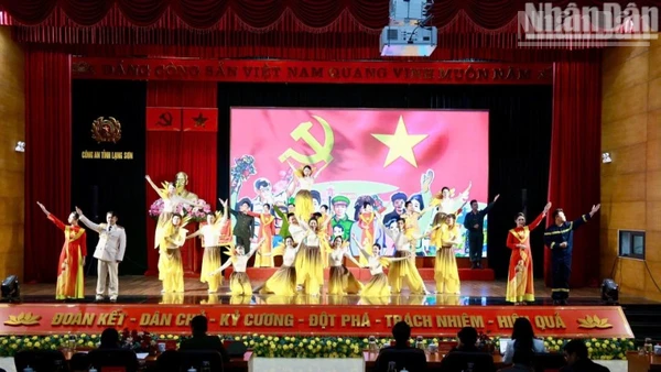 Hội nghị phát động phong trào thi đua "Vì an ninh Tổ quốc" năm 2026 của Công an tỉnh Lạng Sơn.