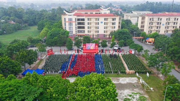 Đại học Hùng Vương (Phú Thọ) đăng cai tổ chức sự kiện "1 tỷ bước chân tiến vào kỷ nguyên mới".