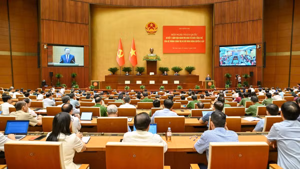 Quang cảnh Hội nghị toàn quốc sơ kết 1 năm vận hành mô hình tổ chức tổng thể của hệ thống chính trị và mô hình chính quyền 3 cấp, ngày 1/7/2026. (Ảnh: THỦY NGUYÊN)
