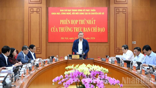 Tổng Bí thư Tô Lâm chủ trì Phiên họp thứ nhất năm 2026 của Thường trực Ban Chỉ đạo Trung ương về phát triển khoa học, công nghệ, đổi mới sáng tạo và chuyển đổi số. (Ảnh: ĐĂNG KHOA)