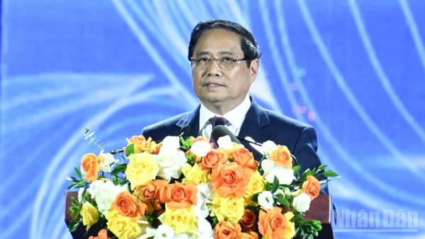 Thủ tướng Chính phủ Phạm Minh Chính phát biểu ý kiến tại lễ bế mạc. (Ảnh: TRẦN HẢI) 