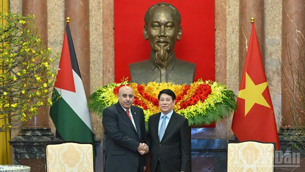 Chủ tịch nước Lương Cường và Chủ tịch Hạ viện Jordan Mazen Turki El Qadi.