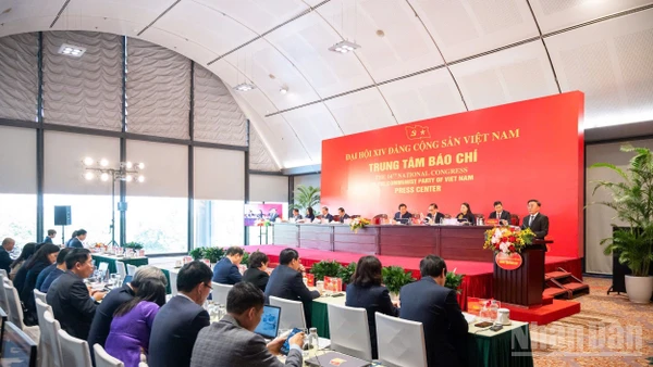 Quang cảnh họp báo quốc tế trước phiên khai mạc Đại hội XIV của Đảng ngày 14/1. (Ảnh: THỦY NGUYÊN)