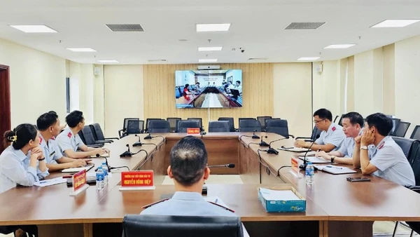 Quang cảnh một buổi tiếp công dân trực tuyến từ điểm cầu Trụ sở Tiếp công dân Trung ương. (Ảnh: TH)