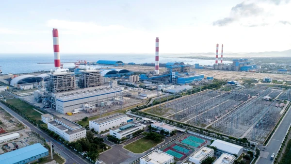 Đầu tư công nghệ bảo vệ môi trường tại Trung tâm Điện lực Vĩnh Tân