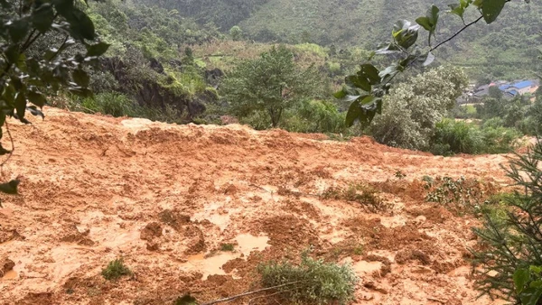 Hiện trường vụ sạt lở đất tại thôn Mã Lầu, xã Lũng Cú, tỉnh Tuyên Quang.