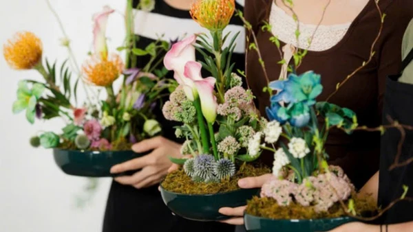 Cắm hoa nghệ thuật Ikebana Nhật Bản - một trong những workshop VPBank tổ chức riêng cho khách hàng Private.
