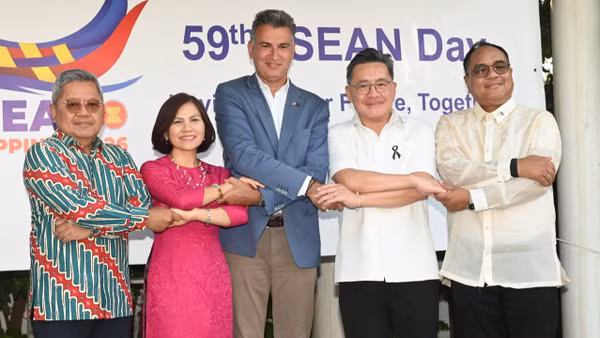 Các đại biểu tham dự Lễ kỷ niệm 59 năm Ngày thành lập ASEAN tại Thủ đô Athens (Hy Lạp). (Ảnh: Đại sứ quán Việt Nam tại Hy Lạp)