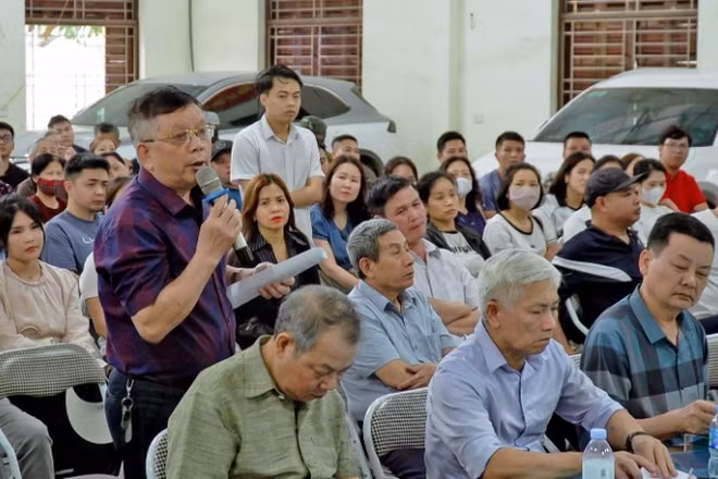 Phường Từ Sơn, Bắc Ninh tổ chức thông tin giải đáp chính sách về giải phóng mặt bằng với các hộ dân trên địa bàn.
