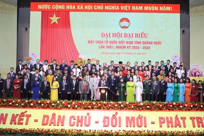 Ra mắt Ủy ban Mặt trận Tổ quốc Việt Nam tỉnh Quảng Ngãi khóa I, nhiệm kỳ 2025-2030.
