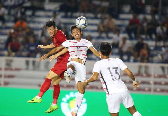 Thắng đậm U22 Campuchia 4-0, U22 Việt Nam vào chung kết SEA Games ảnh 12