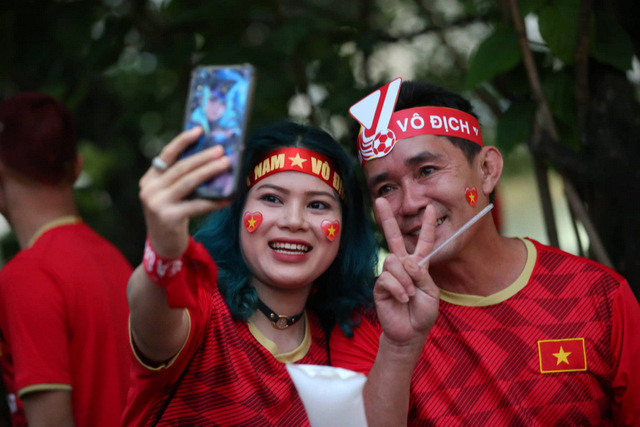 Thắng thuyết phục 3-0, U22 Việt Nam giành HCV SEA Games lịch sử ảnh 51