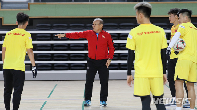 Thầy Park chia sẻ đầy tự hào về các học trò với truyền thông Hàn Quốc ảnh 6