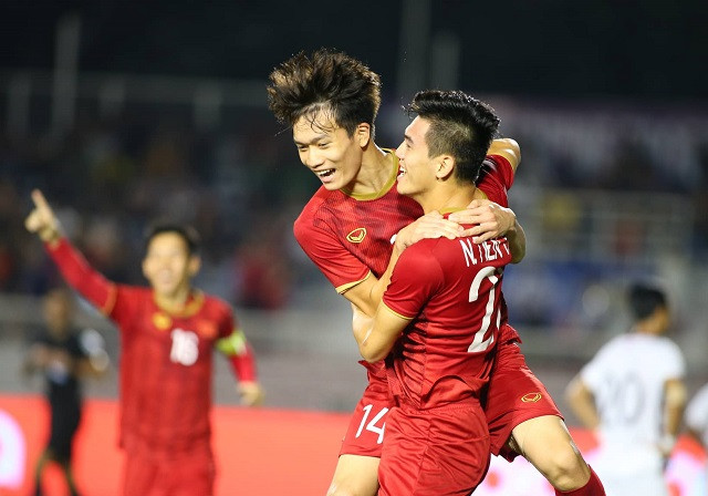 Thắng đậm U22 Campuchia 4-0, U22 Việt Nam vào chung kết SEA Games ảnh 10