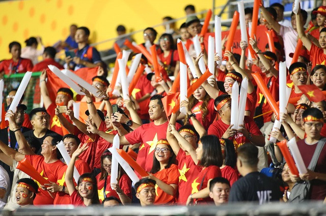 Thắng đậm U22 Campuchia 4-0, U22 Việt Nam vào chung kết SEA Games ảnh 27