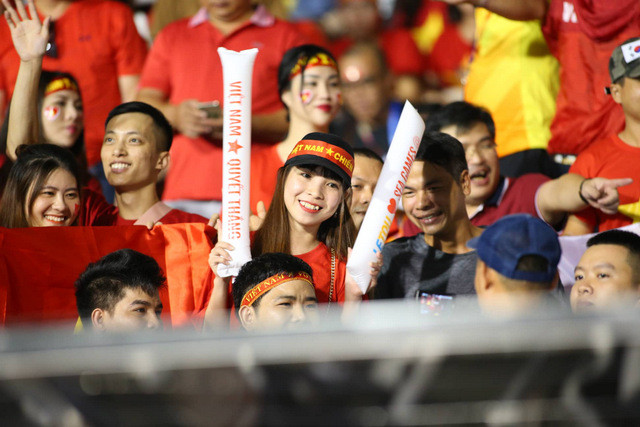 Thắng đậm U22 Campuchia 4-0, U22 Việt Nam vào chung kết SEA Games ảnh 28