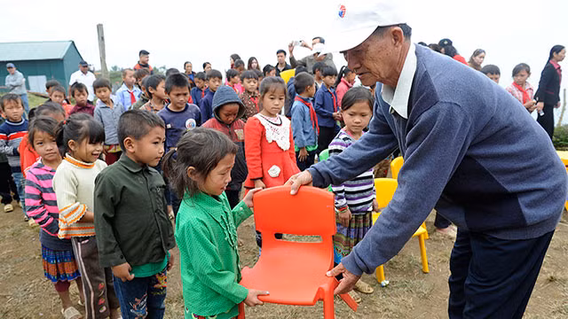 Áo ấm cho em ảnh 4