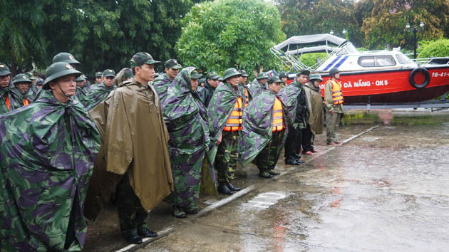 Miền trung hứng trọn sức tàn phá của bão Nari ảnh 8
