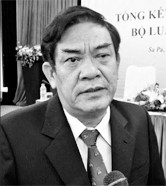 "Phạm vi sửa đổi Bộ luật TTDS đặc biệt tập trung vào những quy định nhằm phù hợp với việc cải cách cơ cấu, tổ chức hệ thống TAND, Viện KSND bảo đảm tính ổn định, đồng bộ của hệ thống pháp luật tố tụng dân sự. Ðồng thời, nghiên cứu bổ sung những thủ tục tố tụng đặc thù phù hợp với những loại tranh chấp đặc thù...". TỐNG ANH HÀO Phó Chánh án TAND tối cao