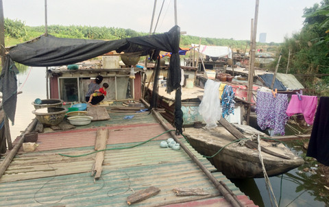 Nghiệp lênh đênh ảnh 1