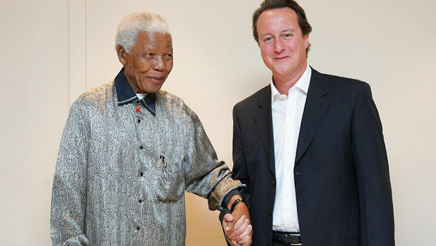 Cuộc đời và sự nghiệp của cựu Tổng thống Nam Phi Nelson Mandela qua ảnh ảnh 16