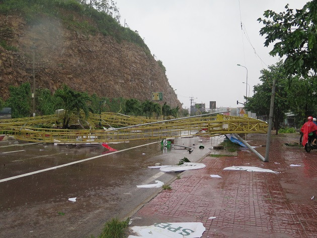 Cập nhật: Bão số 12 càn quét các tỉnh Nam Trung Bộ ảnh 10