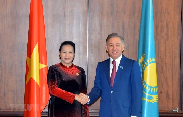 Hoạt động của Chủ tịch Quốc hội Nguyễn Thị Kim Ngân bên lề IPU-140 ảnh 2