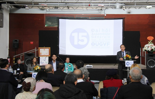 Đại hội lần thứ 15 Hội người Việt Nam tại Pháp ảnh 2