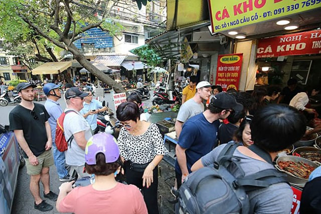 Nét xưa Hà thành trong “cá kho phố cổ” ảnh 4