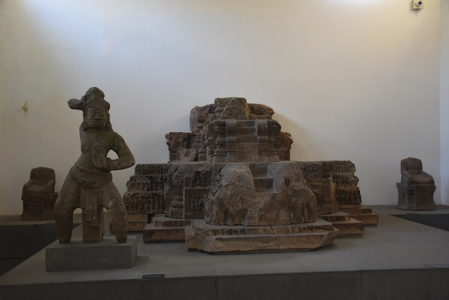 Độc đáo Bảo tàng Điêu khắc Chăm tròn 100 năm tuổi ảnh 2